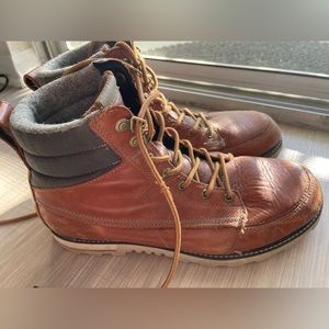 Volcom men’s Sub Zero Boot size 9.5